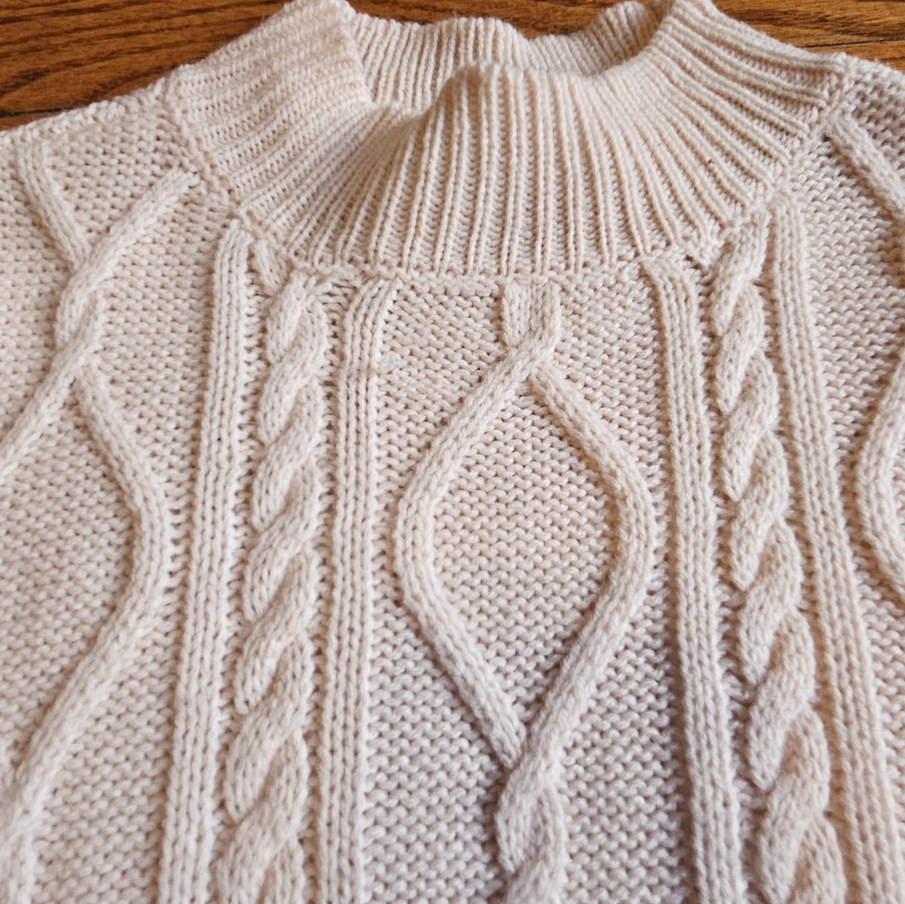 Pink sweater - Picture 5 of 7